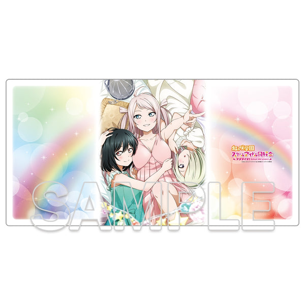 『ラブライブ!虹ヶ咲学園スクールアイドル同好会』デスクマット 栞子&ミア&嵐珠 [KADOKAWA][GOODS]
