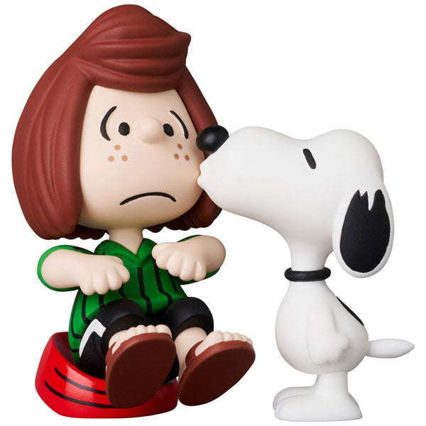 UDF PEPPERMINT PATTY & SNOOPY [メディコムトイ][フィギュア]