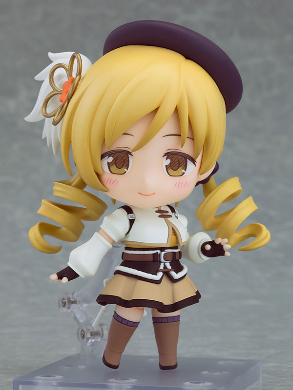 ねんどろいど 巴マミ 〈ワルプルギスの廻天〉Ver. べーしっく (劇場版 魔法少女まどか☆マギカ〈ワルプルギスの廻天〉) [グッドスマイルカンパニー][フィギュア]