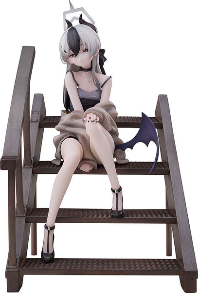 1/7カヨコ(ドレス) メモリアルロビーVer.(ブルーアーカイブ -Blue Archive-) [Solarain][フィギュア]