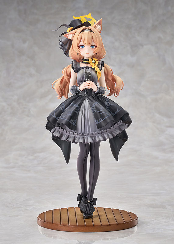 1/7 Mari (Idol) Memorial Lobby Ver. (Blue Archive) [Good Smile Arts Shanghai][Figure]