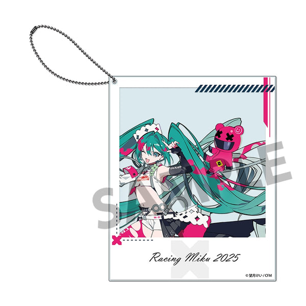 レーシングミク SPA 2025 キービジュアル2 Ver. ポラロイド風アクリルキーホルダー [ホビーストック][GOODS]